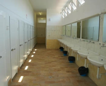 Rometta - Rometta Marea. Assenza di materiale igienico - sanitario e lezioni ferme