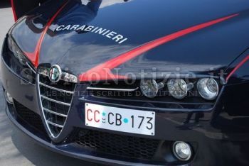 Rometta - ROMETTA: Lite per una ragazza, rivale estrae un coltello e pugnala l'altro: arrestato